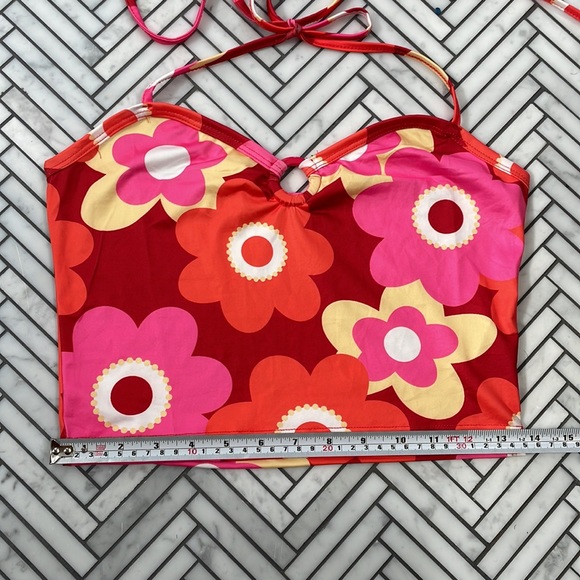 - Cool crop top vintage inspired retro 50 tropical style features o-ring h… - Picture 2 of 4